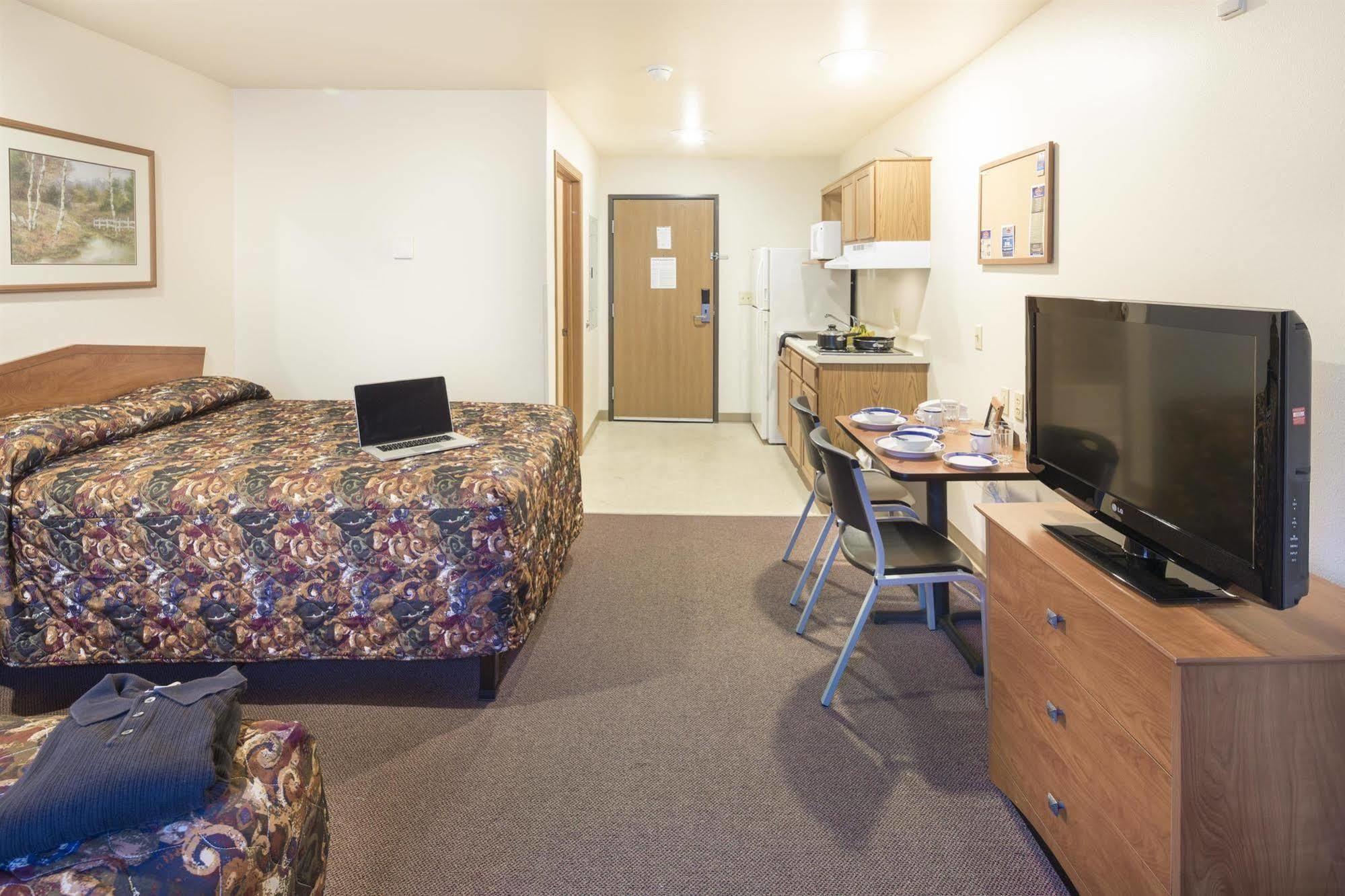 Extended Stay America Select Suites - Wichita - South Esterno foto